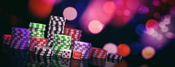 Live dealer reveal on Casino Hold'em